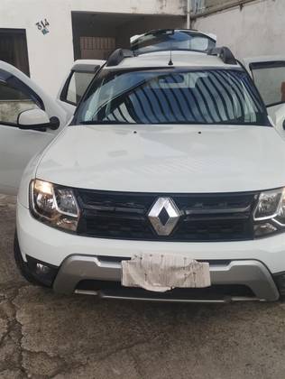 RENAULT DUSTER 1.6 16V SCE FLEX DYNAMIQUE MANUAL RENAULT DUSTER 1.6 16V SCE FLEX DYNAMIQUE MANUAL
